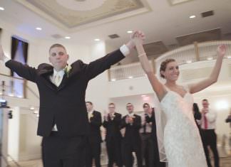 Carriage House Galloway Wedding | Jaclyn & Joseph | First Dance