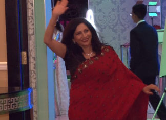 Deewan Banquet Piscataway NJ Sweet 16 | Neha Sweet 16 | Family Entrance