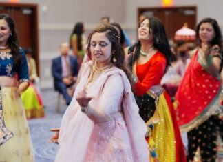 Hyatt Regency Dulles Herndon VA Hindu Wedding | Jahnvi & Rajan | Garba Gandhi Family Dance