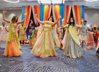 Hyatt Regency Dulles Herndon VA Hindu Wedding | Jahnvi & Rajan | Garba Jani Vyas Family Dance