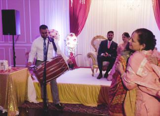 Deewan Banquet Piscataway NJ Reception | Gurleen & Ravneet | Dholi Boliyan