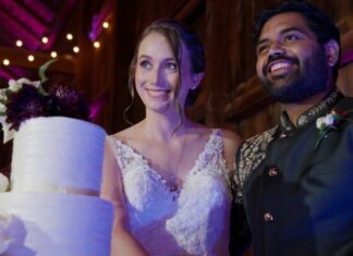 Riverside on the Potomac Leesburg VA Fusion Wedding | Beverly & Jayanth | Cake Cutting