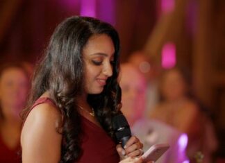 Riverside on the Potomac Leesburg VA Fusion Wedding | Beverly & Jayanth | Bridesmaids Speech