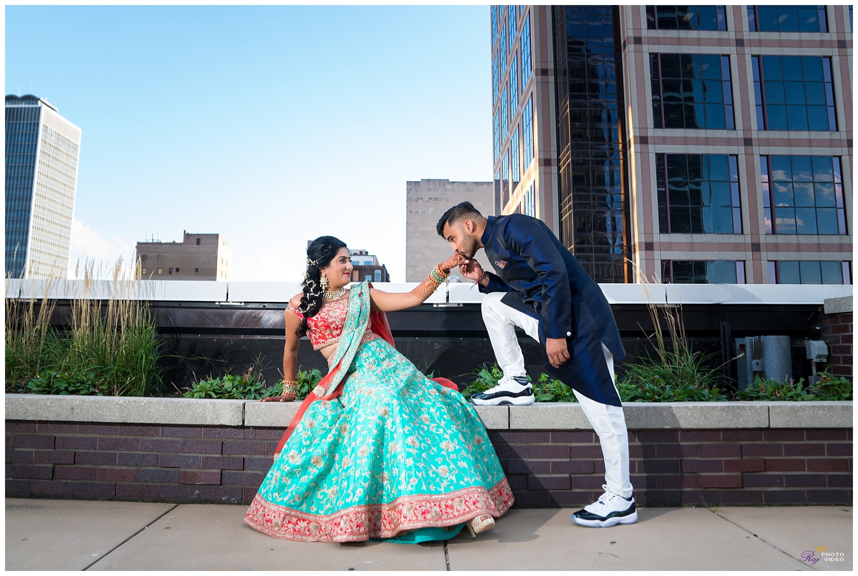 sheraton-indianapolis-city-centre-hotel-in-hindu-wedding-raina-pawan-36.jpg